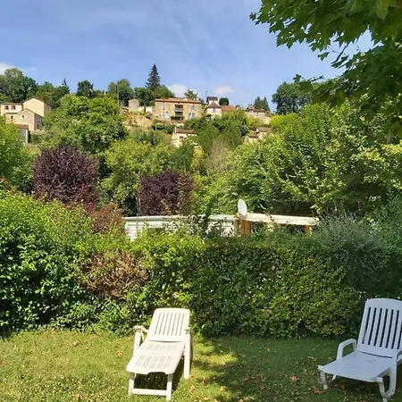 Camping Bungalow Dans Un Camping De Charme Couze-et-Saint-Front